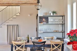 Barn retreat in Italys UNESCO wine region