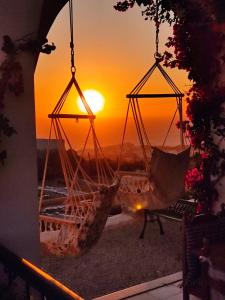 Zephyrus Sunset House. Amazing View and Privacy! Naxos Greece