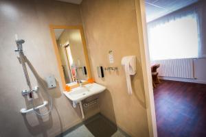 Hotels Logis Hotel Belle Vue : photos des chambres