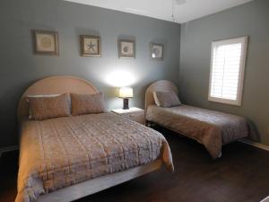 Teal Lake Condo #2211