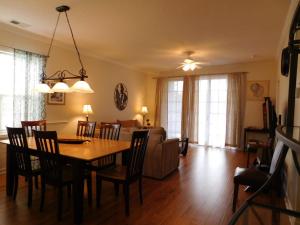 Two-Bedroom Apartment room in Havens #1811 Condo