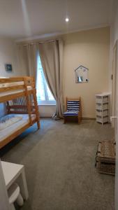 B&B / Chambres d'hotes La Nouvelle Criqueboise : Suite Familiale (Maximum 2 Adultes + 2 Enfants)