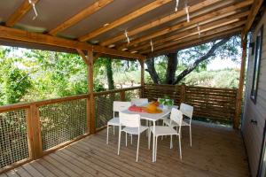 Campings Camping International d'Aups : photos des chambres