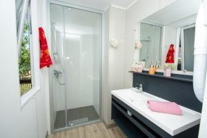 Campings Camping International d'Aups : photos des chambres