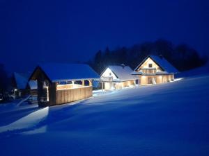 DOMKI STROME ZACISZE