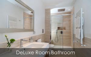 Chambre Deluxe (2 Adultes + 1 Enfant)