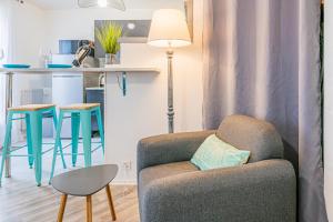 LE LAGON BLEU - Parking - Netflix - Loggia