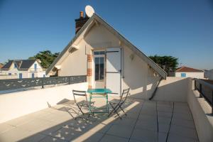 Gite LES BALISES- BABORD-Maisons de bord de mer avec spa -SAINT GILLES CROIX DE VIE - 27 Avenue NOTRE DAME