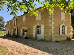 Maisons de vacances La Ferme de Saint Christeau : photos des chambres