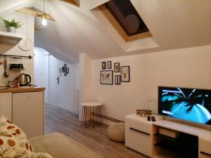 Central Sweet Home I.M.