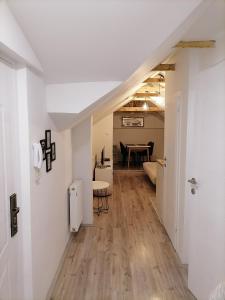 Central Sweet Home I.M.