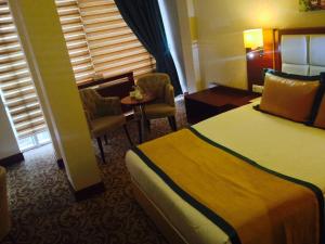 Corner Double Room room in Asrin Business Hotel Kızılay
