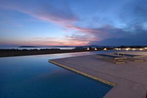 Villa Skoglund, One Of a Kind, discreet luxury Paros Greece