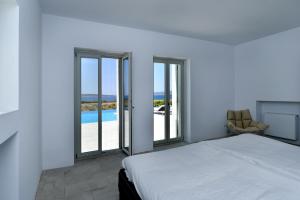 Villa Skoglund, One Of a Kind, discreet luxury Paros Greece