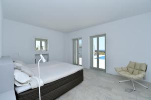 Villa Skoglund, One Of a Kind, discreet luxury Paros Greece