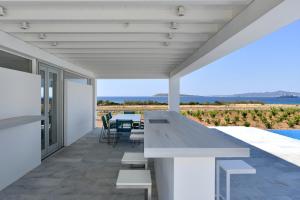 Villa Skoglund, One Of a Kind, discreet luxury Paros Greece