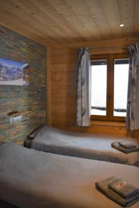 Chalets Chalet le Petit Ramoneur : photos des chambres