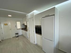 Borda d`Água, Praia da Oura