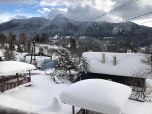 Andrea- neakceptujeme mladé partie