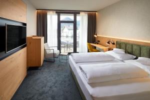 Deluxe Double Room with Balcony room in Gasthof-Hotel Post