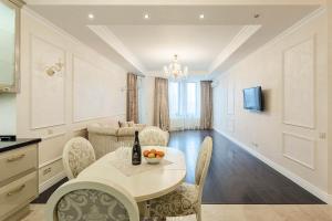 Bright Apartments New Arcadia