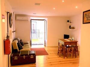 Cozy Studio in Mouraria with AC