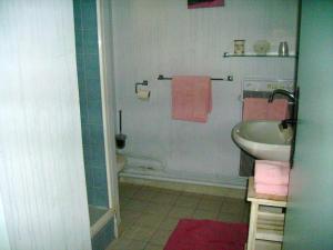 Hotels Auberge Du Riou : photos des chambres