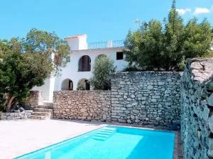 CASA NICOLE Naturaleza, Montañas y Piscina Privada en Alicante - Planes