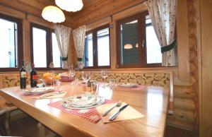 Chalet mit 7.000 m2 Land und wunderschöne Aussicht
