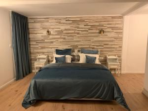 Eden By the Mountain