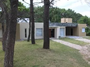 Casa Juno Pinamar Norte - Costa Esmeralda