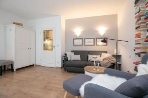 Apartment with Balcony room in Am Hang 13 Wohnung 5