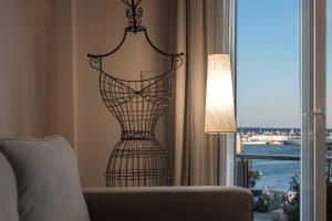 Ioanna Bayview Luxury Apartment 2BDR