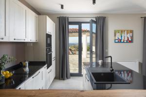 Villa Edoardo by Villas Holiday