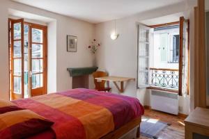 Appartements Sunny 1-Bed apartment in lovely mountain village : photos des chambres