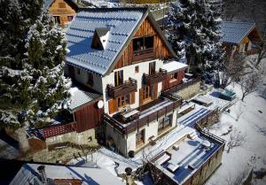 Chalets Chalet La Maitreya : photos des chambres