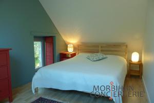 Maisons de vacances Belle longere en campagne a Larmor Baden : photos des chambres