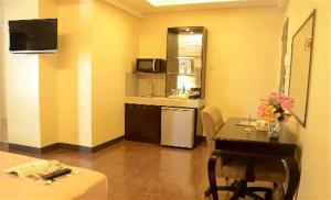 Silver Oaks Suites & Hotel