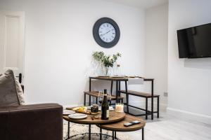 South View - 3 bed modern Chester house - Close to city centre