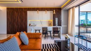 PIER 57 - 306 Ocean View 2 BR Romantic Zone