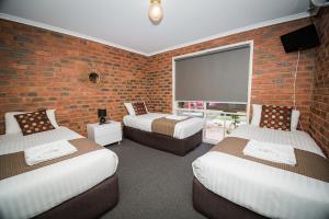 Australian Settlers Motor Inn