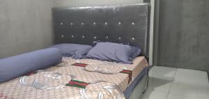 homstay RR Seroja kamar biasa