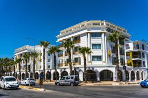 Sealife Lounge - Adult only