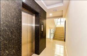 Hotel Tri-Star Residency