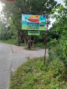 Montys Riverside View Resort