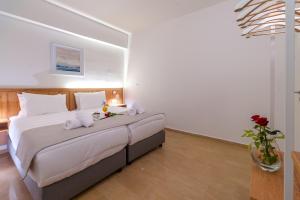 Lotus Hotel Apartments Chania Greece