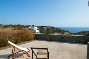 White House Sifnos Greece