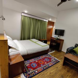 Martam Village Homestay