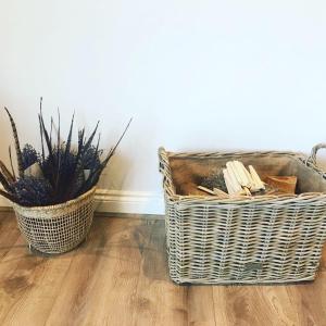 Hen Houses with Hot Tubs - Big Drift and Fairchilds Barn