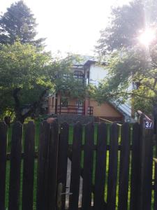 Apartament La poteca ursului